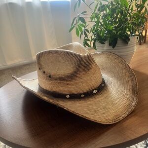 Stylish Tan Cowboy Hat